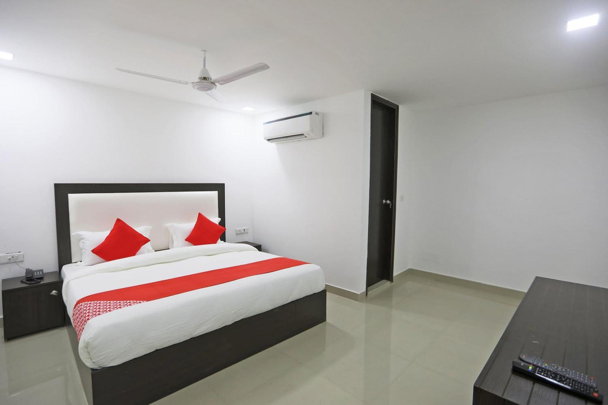 Hotel Townhouse South Lawn Nuova Delhi Esterno foto