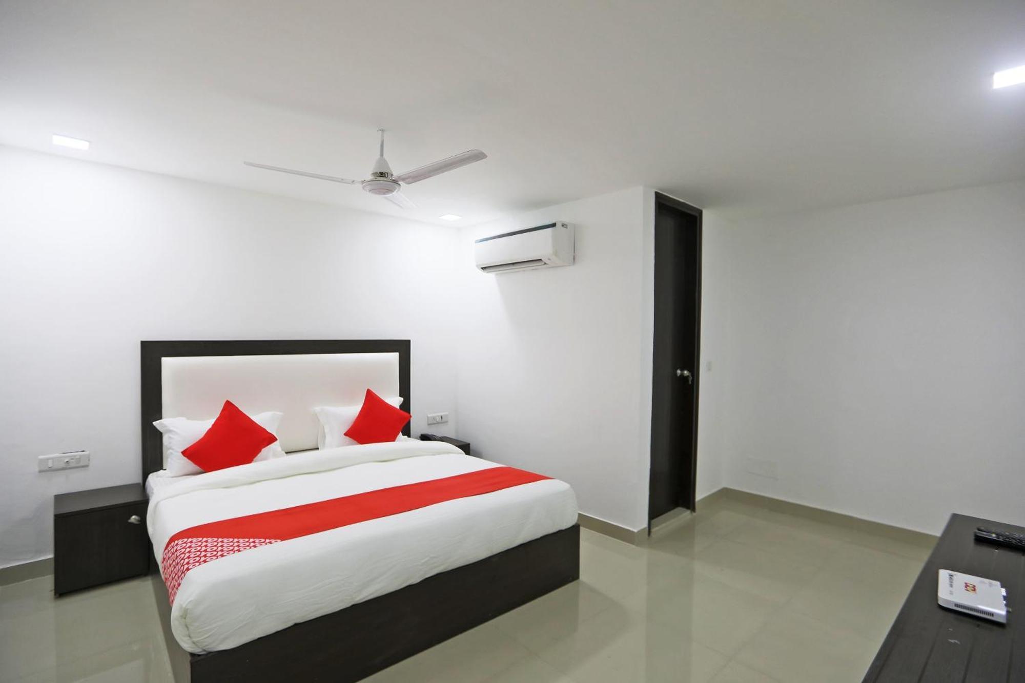 Hotel Townhouse South Lawn Nuova Delhi Esterno foto