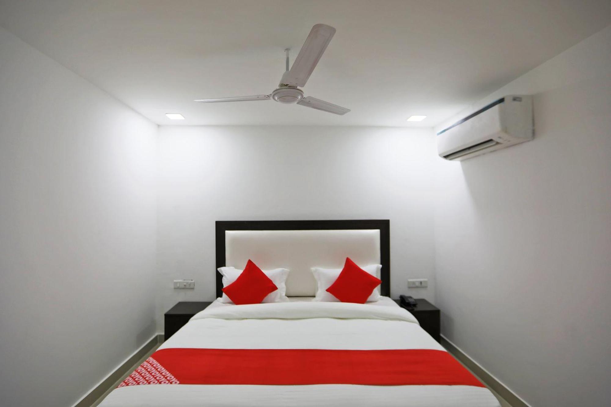 Hotel Townhouse South Lawn Nuova Delhi Esterno foto
